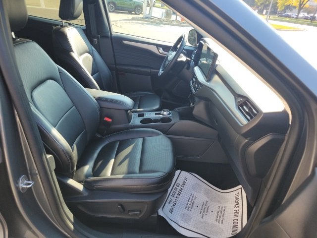 2025 Ford Escape Platinum