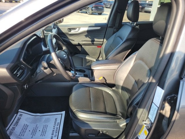 2025 Ford Escape Platinum
