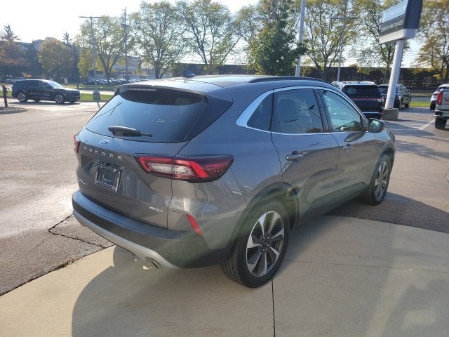 2025 Ford Escape Platinum