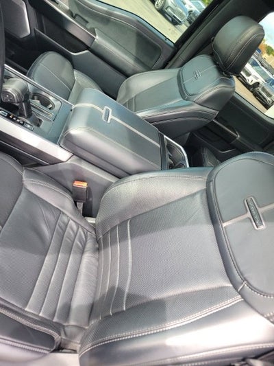 2022 Ford F-150 Platinum