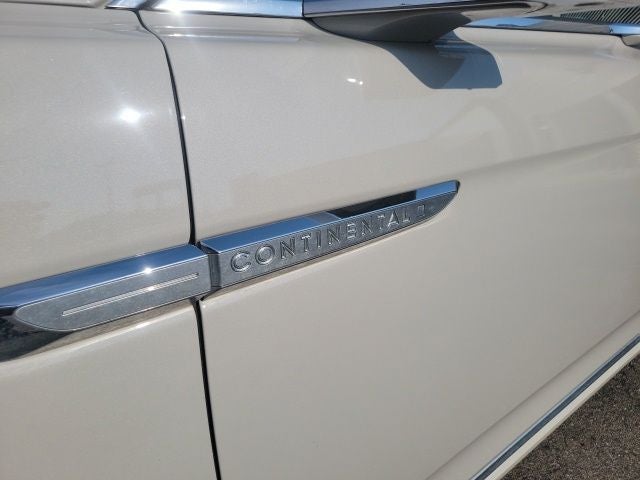 2020 Lincoln Continental Reserve