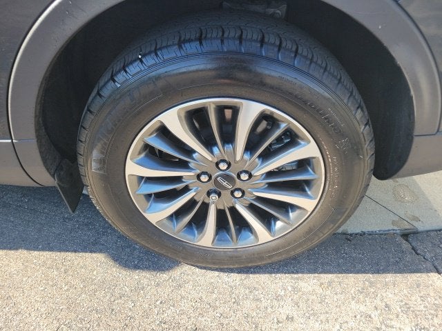 2023 Lincoln Nautilus Standard
