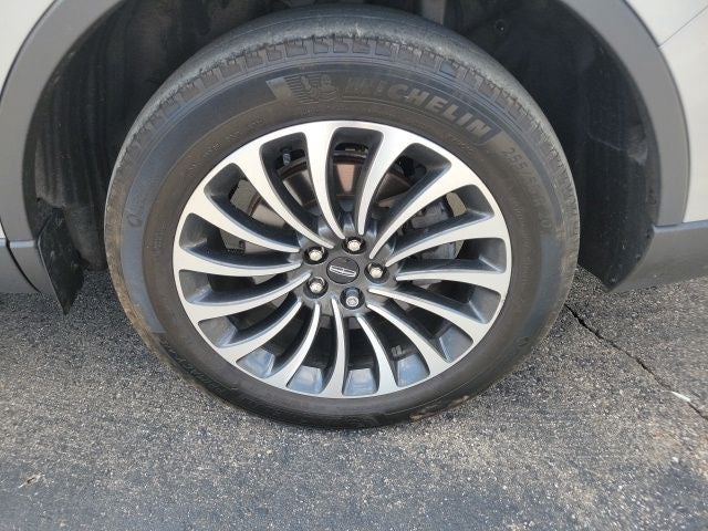 2023 Lincoln Aviator Standard