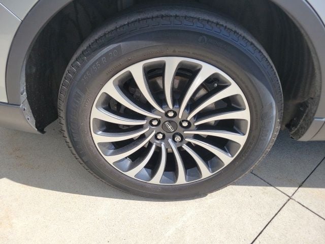 2023 Lincoln Aviator Standard