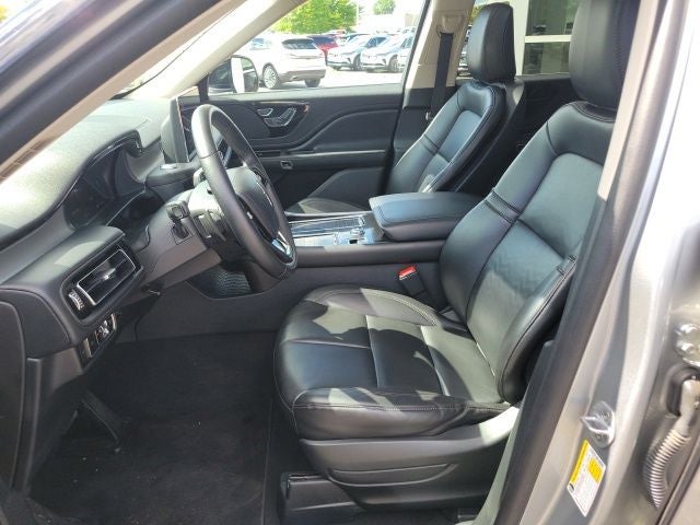 2023 Lincoln Aviator Standard