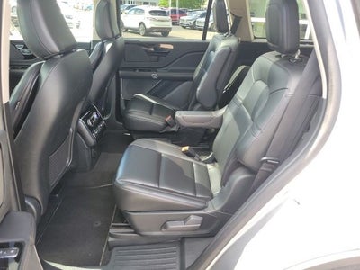 2023 Lincoln Aviator Standard