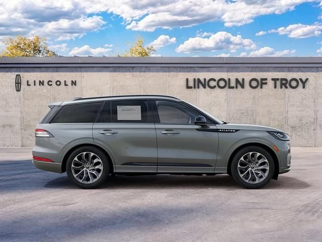 2027 Lincoln Aviator Premiere