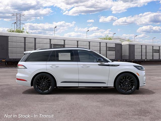 2027 Lincoln Aviator Reserve