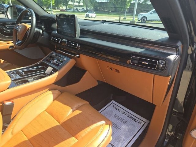 2024 Lincoln Aviator Black Label