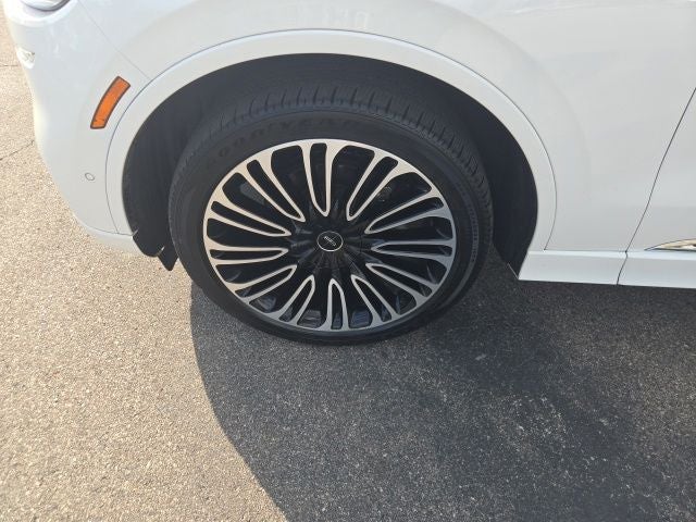 2024 Lincoln Aviator Black Label
