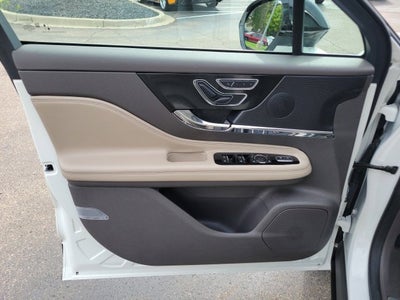 2024 Lincoln Corsair Premiere