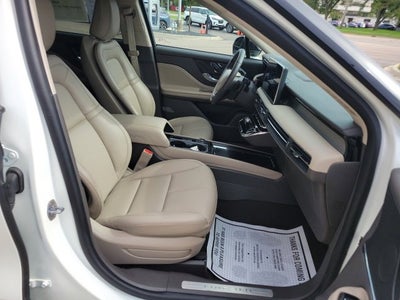 2024 Lincoln Corsair Premiere