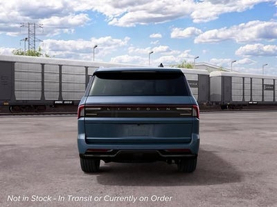 2027 Lincoln Navigator Reserve