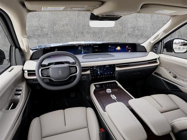 2027 Lincoln Navigator Reserve