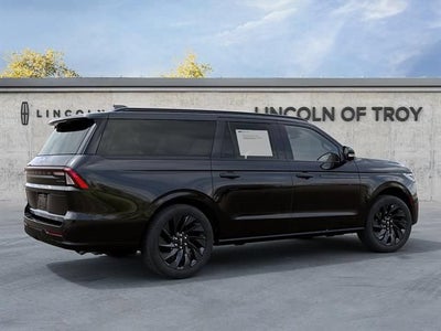 2027 Lincoln Navigator L Reserve