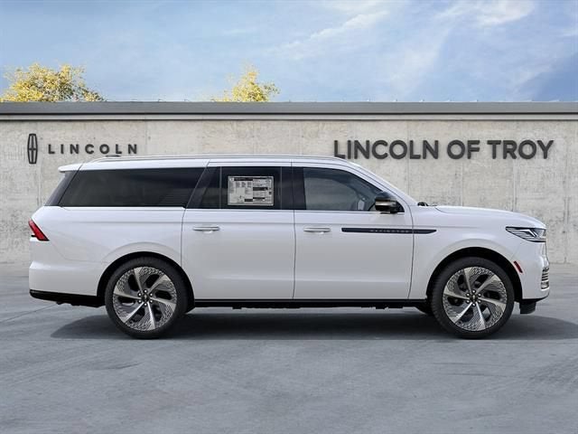 2027 Lincoln Navigator L Black Label