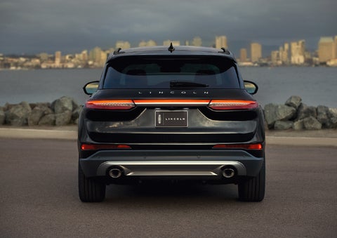 The rear lighting of the 2026 Lincoln Corsair® SUV spans the entire width of the vehicle. | Lincoln of Troy in Troy MI