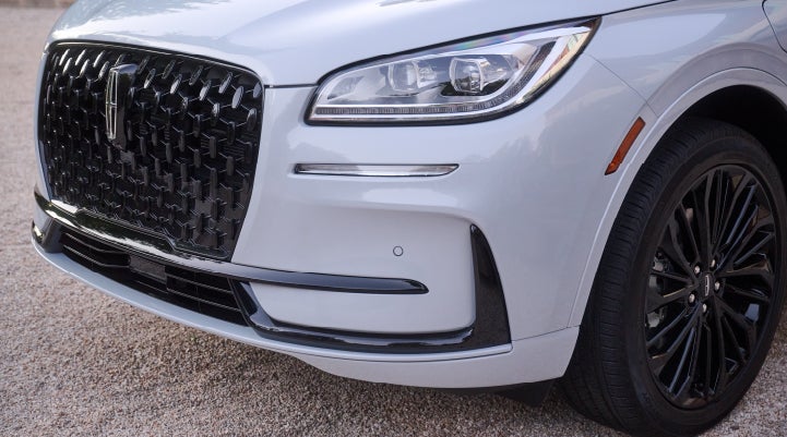 The all-black grille of the available Jet Appearance Package on a 2026 Lincoln Corsair® SUV is shown. | Lincoln of Troy in Troy MI