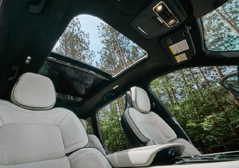 The front seats of a 2027 Lincoln Aviator® Black Label™ SUV | Lincoln of Troy in Troy MI