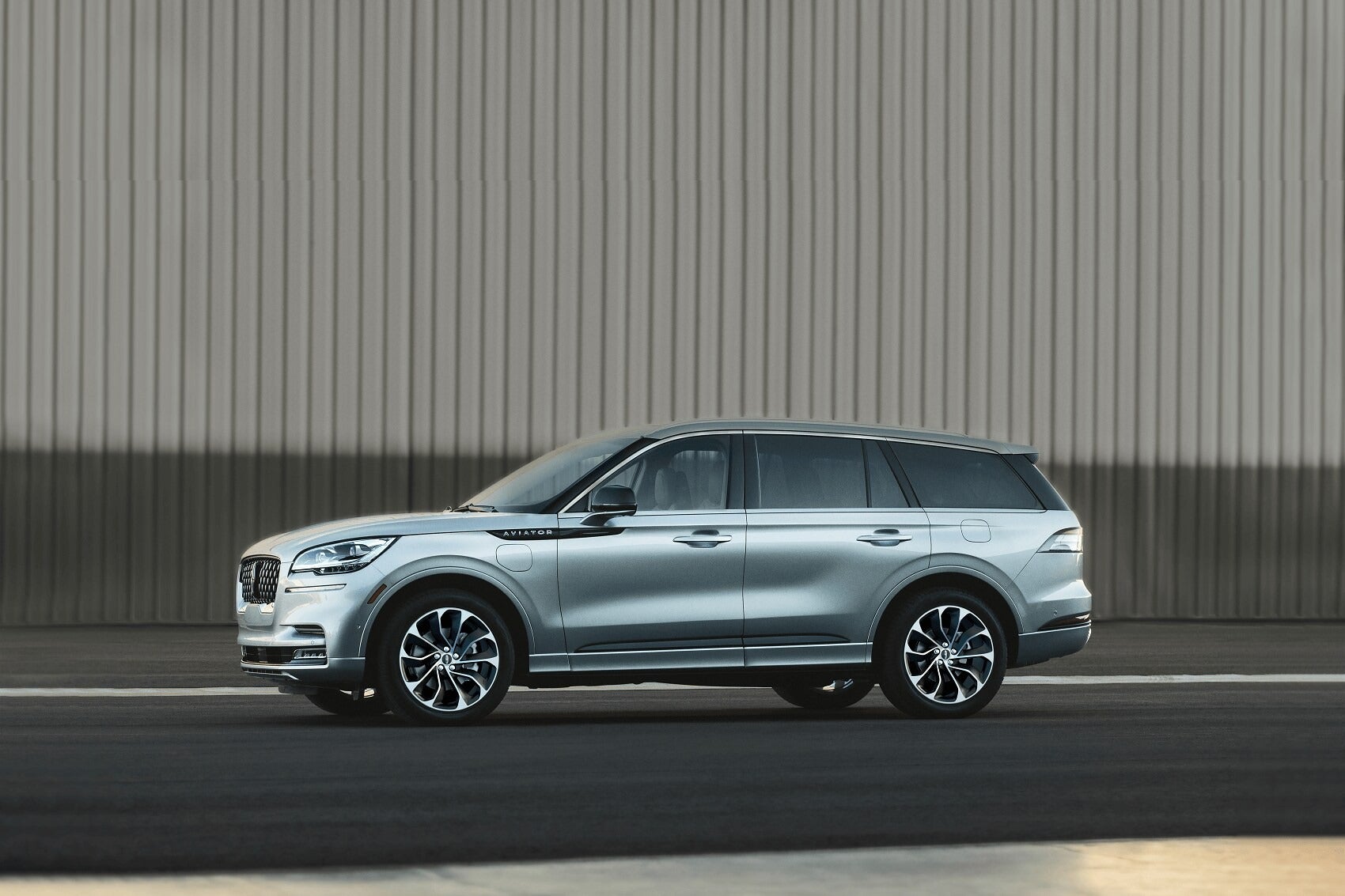 2023 Lincoln Aviator Features