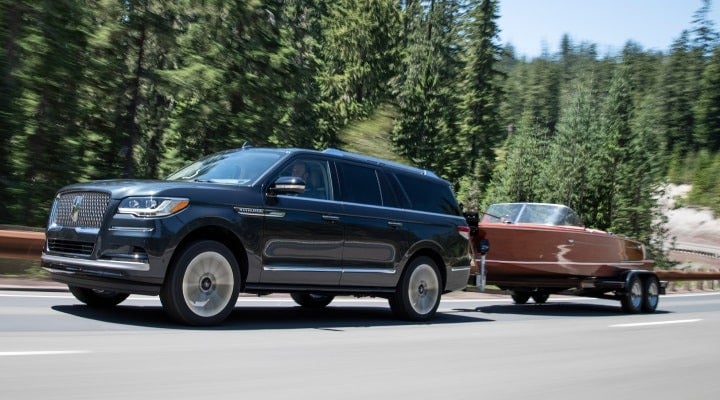 Lincoln Navigator Four-Wheel Drive