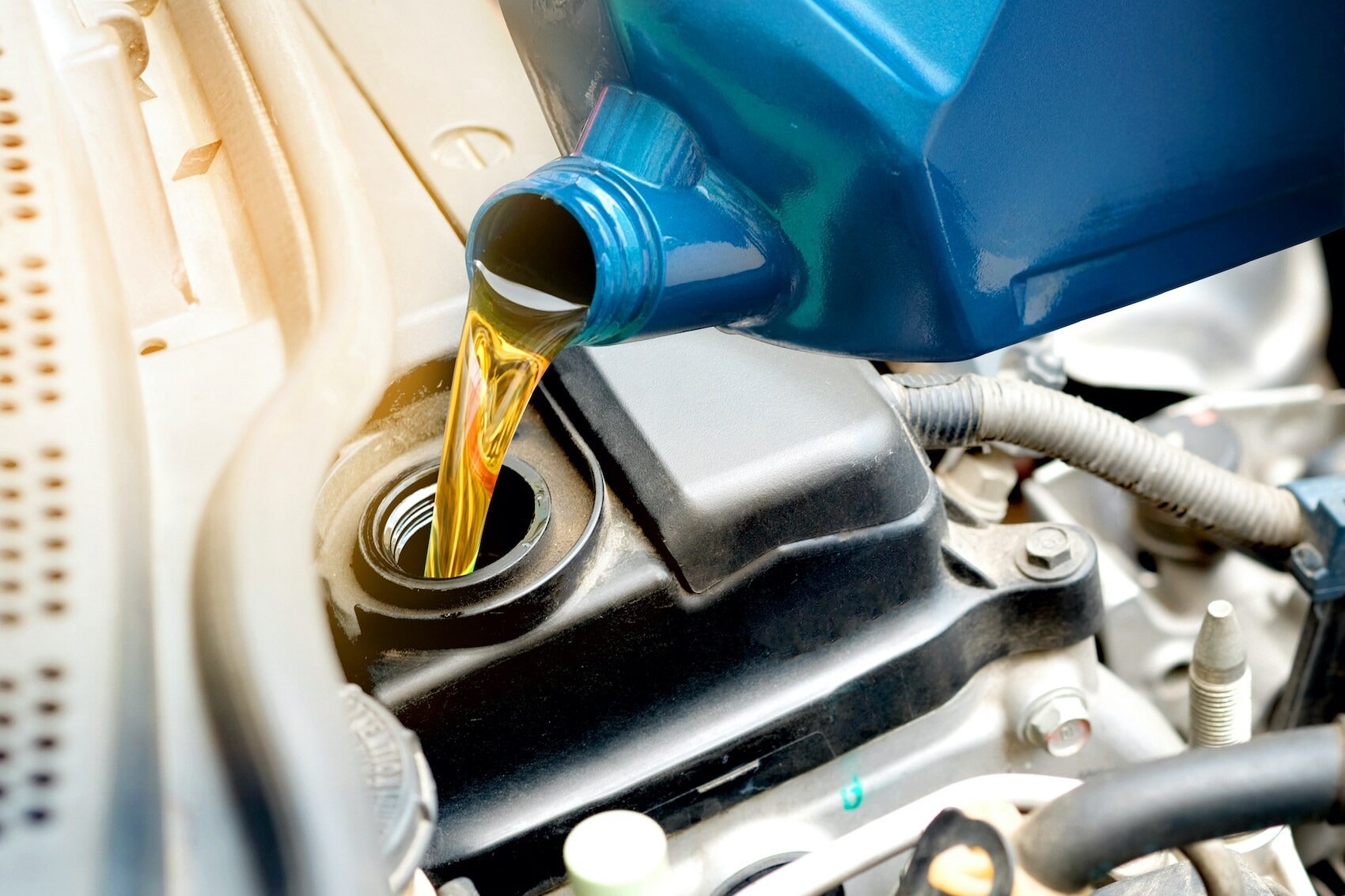 What Type of Oil is Right for My Lincoln?