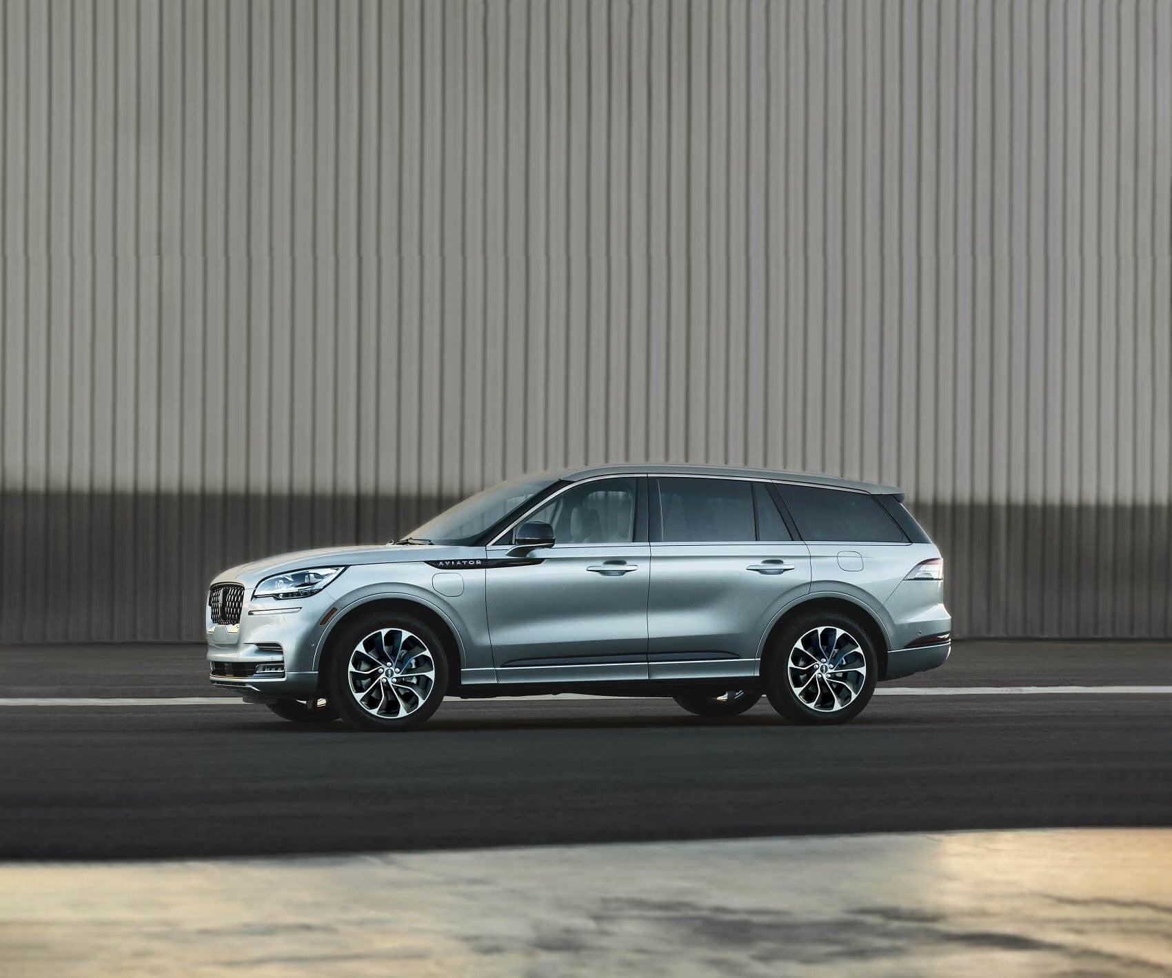 Lincoln Aviator Silver